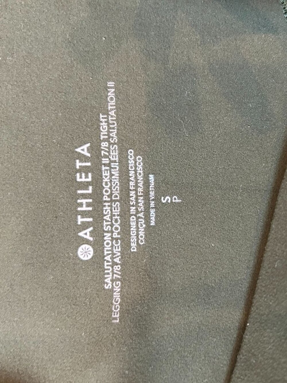 Athleta Salutation Stash Pocket 7/8 II Tight